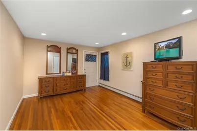 454 Beach 122nd Street, Rockaway Park, NY 11694 - Photo 23