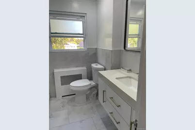 7 Frederick Drive, Plainview, NY 11803 - Photo 5