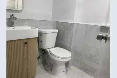 7 Frederick Drive, Plainview, NY 11803 - Photo 11