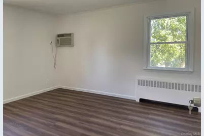 7 Frederick Drive, Plainview, NY 11803 - Photo 7