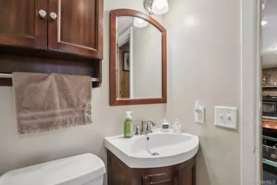 48 Laura Drive, Airmont, NY 10952 - Photo 25