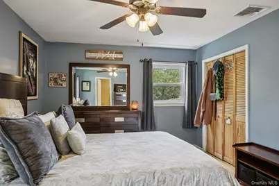 48 Laura Drive, Airmont, NY 10952 - Photo 17