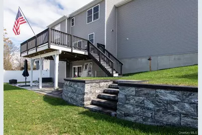 140 Stratford Drive, Poughkeepsie, NY 12603 - Photo 45