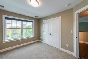 140 Stratford Dr, Poughkeepsie, NY 12603 - Photo 31