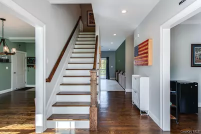 140 Stratford Drive, Poughkeepsie, NY 12603 - Photo 5