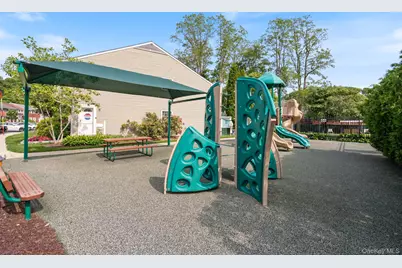 459 Village Drive #459, Hauppauge, NY 11788 - Photo 25