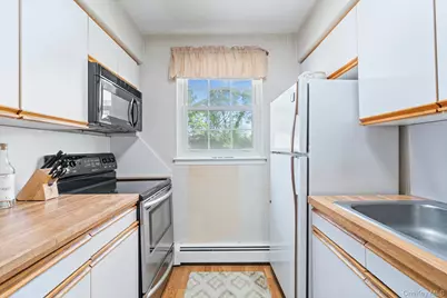 459 Village Drive #459, Hauppauge, NY 11788 - Photo 11