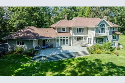 155 Jennings Road, Cold Spring Harbor, NY 11724 - Photo 3