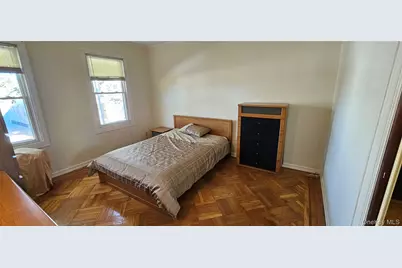 7854 75th Street, Glendale, NY 11385 - Photo 21