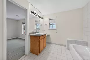 77 Jamie Ct, Suffern, NY 10901 - Photo 25