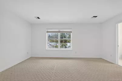 77 Jamie Court, Suffern, NY 10901 - Photo 27