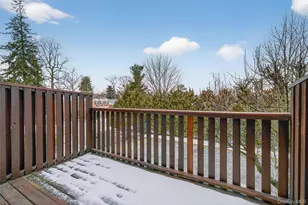 77 Jamie Ct, Suffern, NY 10901 - Photo 17