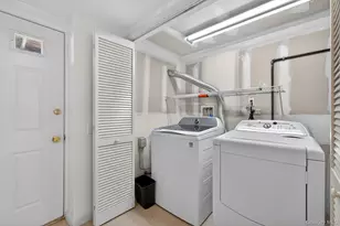 77 Jamie Ct, Suffern, NY 10901 - Photo 35