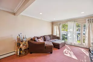 23 Windsor St, Islip, NY 11751 - Photo 13