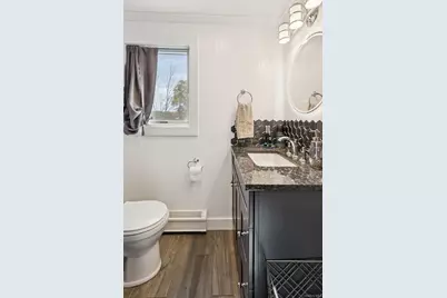 23 Windsor Street, Islip, NY 11751 - Photo 19