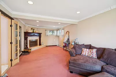 23 Windsor Street, Islip, NY 11751 - Photo 11