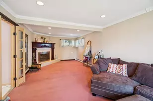 23 Windsor St, Islip, NY 11751 - Photo 11