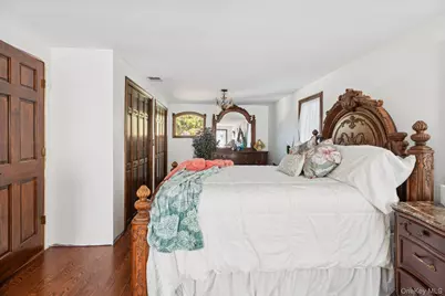 23 Windsor Street, Islip, NY 11751 - Photo 23