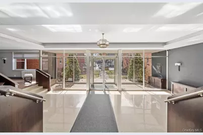 125 Main Street #1T, Port Washington, NY 11050 - Photo 3