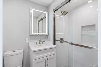 125 Main Street #1T, Port Washington, NY 11050 - Photo 17