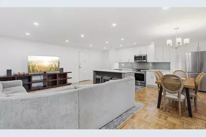 125 Main Street #1T, Port Washington, NY 11050 - Photo 5