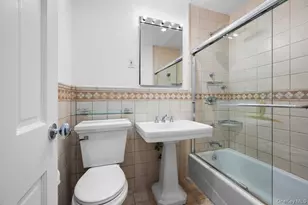 600 Locust St, Mount Vernon, NY 10552 - Photo 5