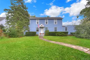 25 Sunnybrook Dr E, Oceanside, NY 11572 - Photo 3