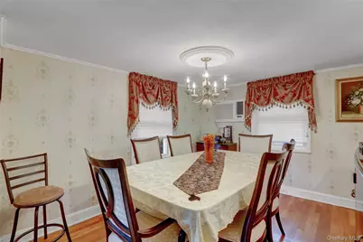 25 Sunnybrook Drive E, Oceanside, NY 11572 - Photo 13