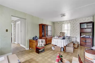 25 Sunnybrook Drive E, Oceanside, NY 11572 - Photo 27