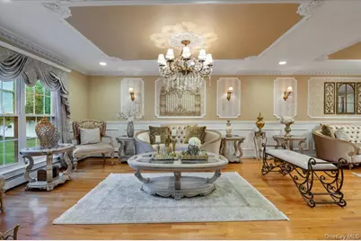 626 Caledonia Road, Dix Hills, NY 11746 - Photo 11