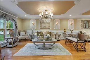 626 Caledonia Rd, Dix Hills, NY 11746 - Photo 11