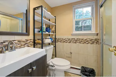 626 Caledonia Road, Dix Hills, NY 11746 - Photo 37