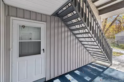 148 Flintlock Way #D, Yorktown Heights, NY 10598 - Photo 3