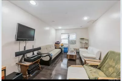 63-64 110St, Forest Hills, NY 11375 - Photo 13