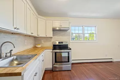 91 15th Avenue, West Babylon, NY 11704 - Photo 21