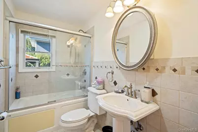 91 15th Avenue, West Babylon, NY 11704 - Photo 25