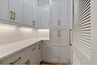 17 Moriches Avenue, East Moriches, NY 11940 - Photo 17