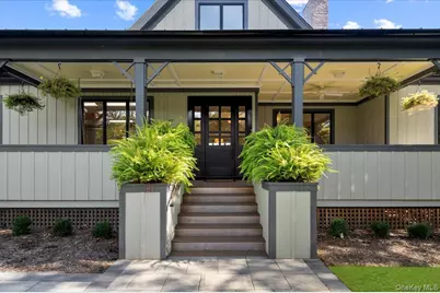 17 Moriches Avenue, East Moriches, NY 11940 - Photo 3