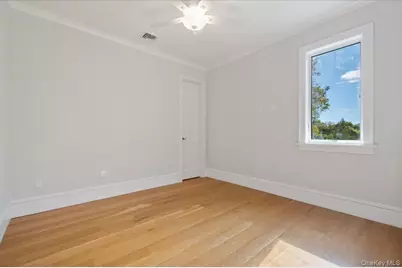 17 Moriches Avenue, East Moriches, NY 11940 - Photo 19