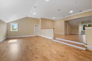 17 Moriches Ave, East Moriches, NY 11940 - Photo 33