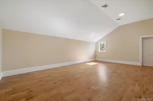 17 Moriches Ave, East Moriches, NY 11940 - Photo 39