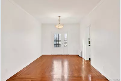 102-12 62nd Road, Forest Hills, NY 11375 - Photo 7