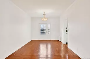 102-12 62nd Rd, Forest Hills, NY 11375 - Photo 7