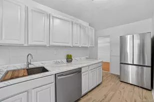 19 Old Mamaroneck Rd, White Plains, NY 10605 - Photo 13