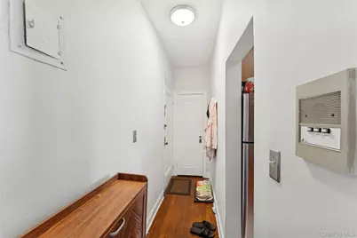 115 25 84th Avenue #5L, Kew Gardens, NY 11418 - Photo 3