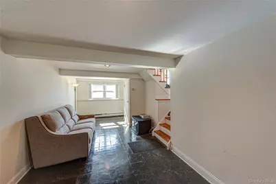 49 Spector Lane, Plainview, NY 11803 - Photo 15