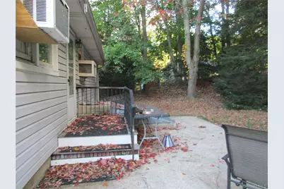 110 Bellecrest Avenue, East Northport, NY 11731 - Photo 15