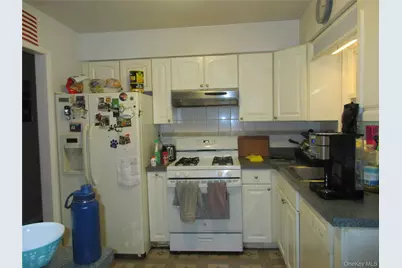 110 Bellecrest Avenue, East Northport, NY 11731 - Photo 5