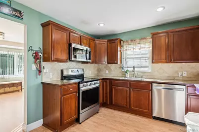 40 Elm Street, Hicksville, NY 11801 - Photo 7