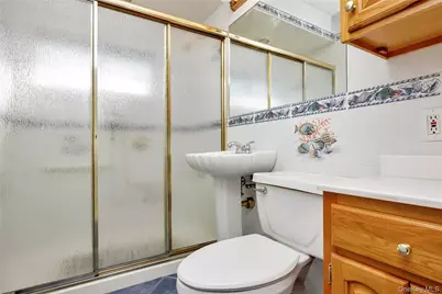 44 Sparrow Lane, Levittown, NY 11756 - Photo 13